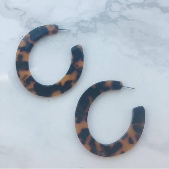 Reserved 2 Large Tortoise Resin Hoop Earrings - Picture 2 of 4